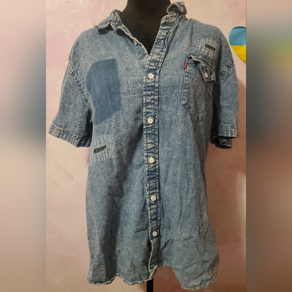 Levi's Casual Blue Button Down Shirt